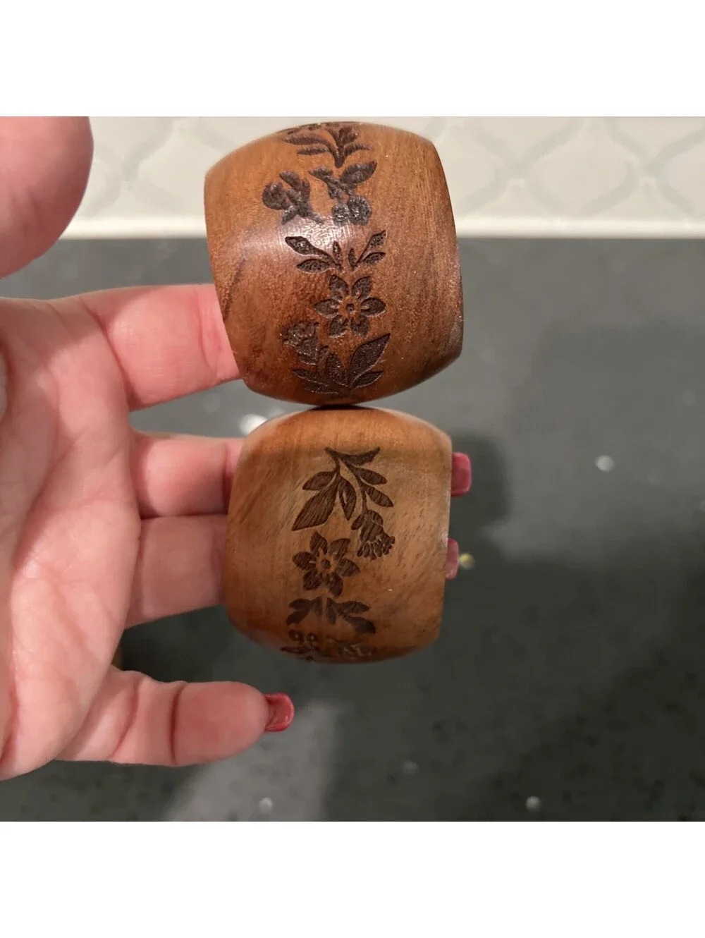 Set of 4 Wooden Napkin Rings Round Wood Table Decor Rustic Farmhouse Floral